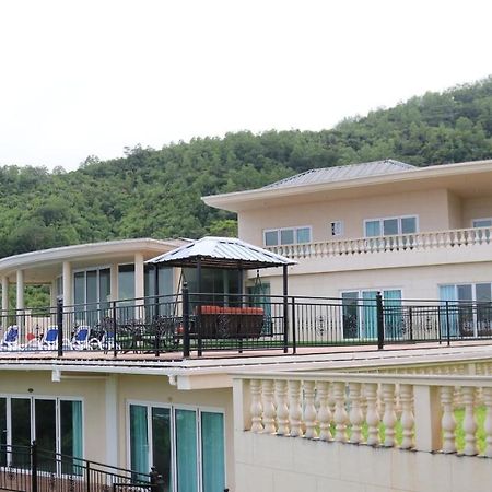 Amanda Villa - Best Value Mountain Top Inn Au Cap Eksteriør bilde